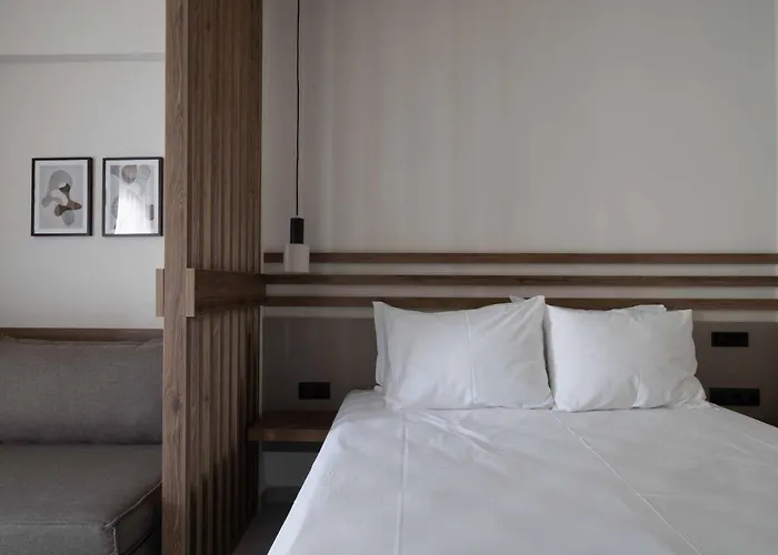 Asimina Suites